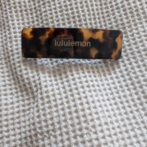ADD ON - Lululemon hair clip